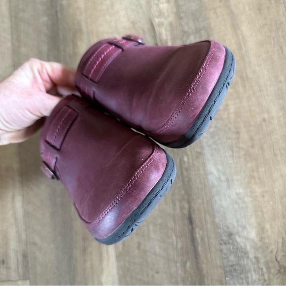 Merrell Encore Kassie Beet Red Full Grain Leather Buckle Mules - Picture 5 of 9